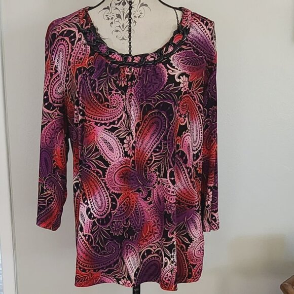 JM COLLECTION TOP - Picture 2 of 5